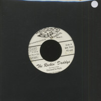 Preview: Dressed In Style - Proud To Be (7inch, 45rpm, Colored Vinyl) Preview: Dressed In Style - Proud To Be (7inch, 45rpm, Colored Vinyl)