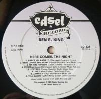 Preview: Here Comes The Night (LP) Preview: Here Comes The Night (LP)