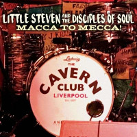 Preview: Macca To Mecca! (CD&DVD) Preview: Macca To Mecca! (CD&DVD)