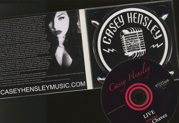 Live Featuring Laura Chavez (CD)