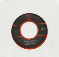 Preview: Judy In Disguise (With Glasses) - Mother In Law (7inch, 45rpm) Preview: Judy In Disguise (With Glasses) - Mother In Law (7inch, 45rpm)