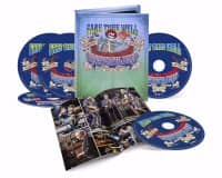 Preview: Fare Thee Well - July 5th, 2015 (3-CD + 2 Blu-ray) Preview: Fare Thee Well - July 5th, 2015 (3-CD + 2 Blu-ray)