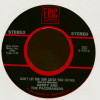 Preview: Don't Let The Sun Catch You Crying - Girl On A Swing (7inch, 45rpm) Preview: Don't Let The Sun Catch You Crying - Girl On A Swing (7inch, 45rpm)