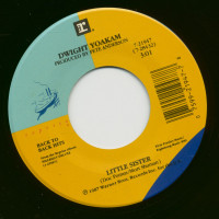 Preview: Little Ways - Little Sister (7inch, 45rpm) Preview: Little Ways - Little Sister (7inch, 45rpm)