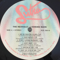 Preview: Looking Back (LP) Preview: Looking Back (LP)
