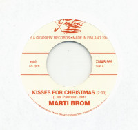 Preview: Kisses For Christmas - Sleigh Bell Rock (7inch, 45rpm) Preview: Kisses For Christmas - Sleigh Bell Rock (7inch, 45rpm)