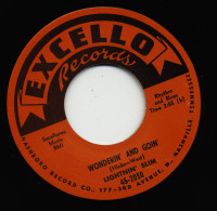 Preview: Mean Ole Lonesome Train - Wonderin' And Goin' (7inch, 45rpm) Preview: Mean Ole Lonesome Train - Wonderin' And Goin' (7inch, 45rpm)