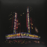 Preview: Live At Radio City Music Hall (2-LP, 180g vinyl) Preview: Live At Radio City Music Hall (2-LP, 180g vinyl)