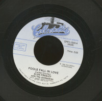 Preview: Fools Fall In Love - Blue Suede Shoes (7inch, 45rpm) Preview: Fools Fall In Love - Blue Suede Shoes (7inch, 45rpm)