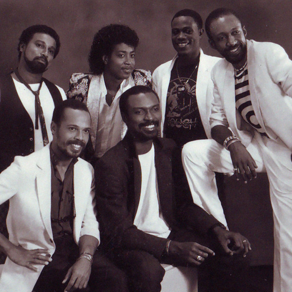 Can't Stop Dancing (12 inch Vinyl Maxi)